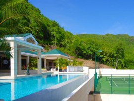 Amitabha - Luxury Lower Bay Villa - Bequia