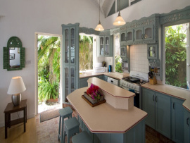 Ravenala House