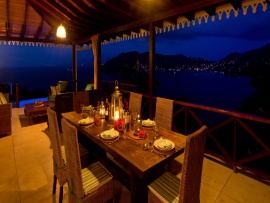 Ravenala House